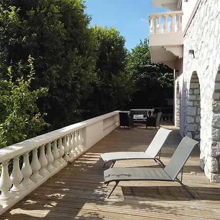 Villa Spacieuse, Totalement Adaptee Aux Normes Pmr Nice