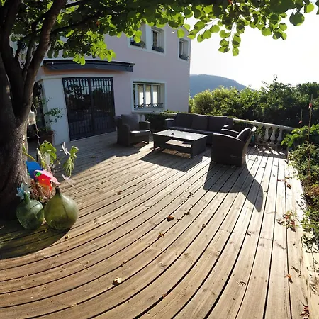 Villa Spacieuse, Totalement Adaptee Aux Normes Pmr Nizza