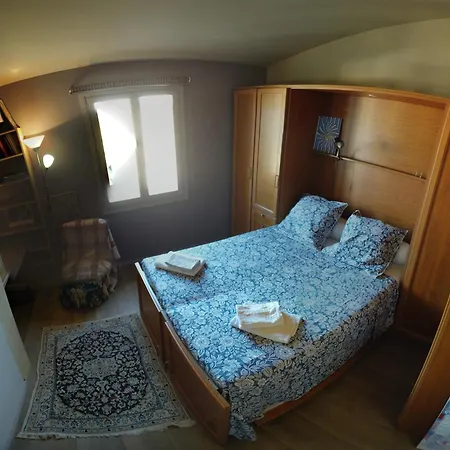 Spacieuse, Totalement Adaptee Aux Normes Pmr Nice