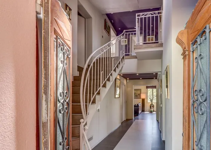 Villa Spacieuse, Totalement Adaptée Aux Normes Pmr *