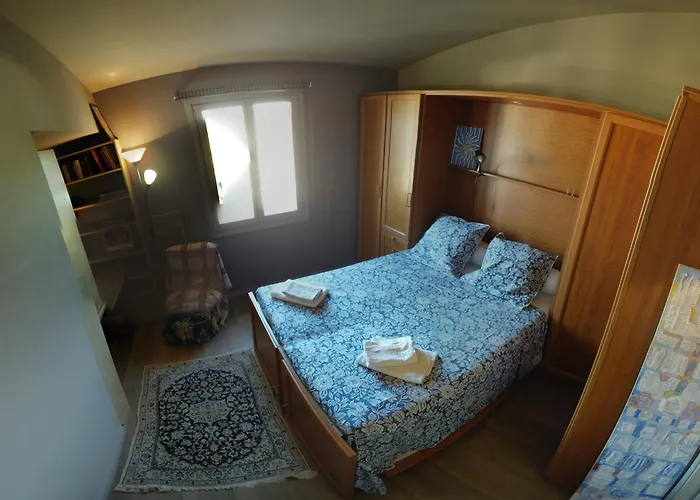 Spacieuse, Totalement Adaptée Aux Normes Pmr Nizza