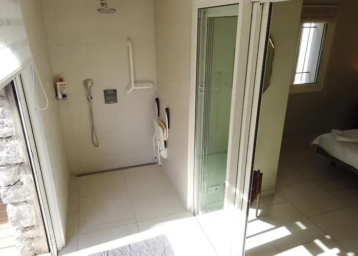 Villa Spacieuse, Totalement Adaptée Aux Normes Pmr Nizza