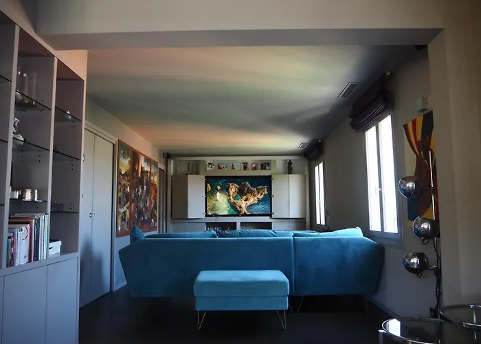 Spacieuse, Totalement Adaptée Aux Normes Pmr Nizza